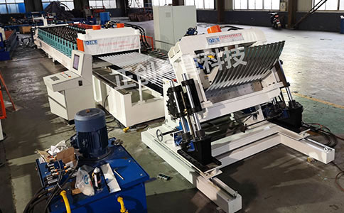 外墻橫鋪夾芯板